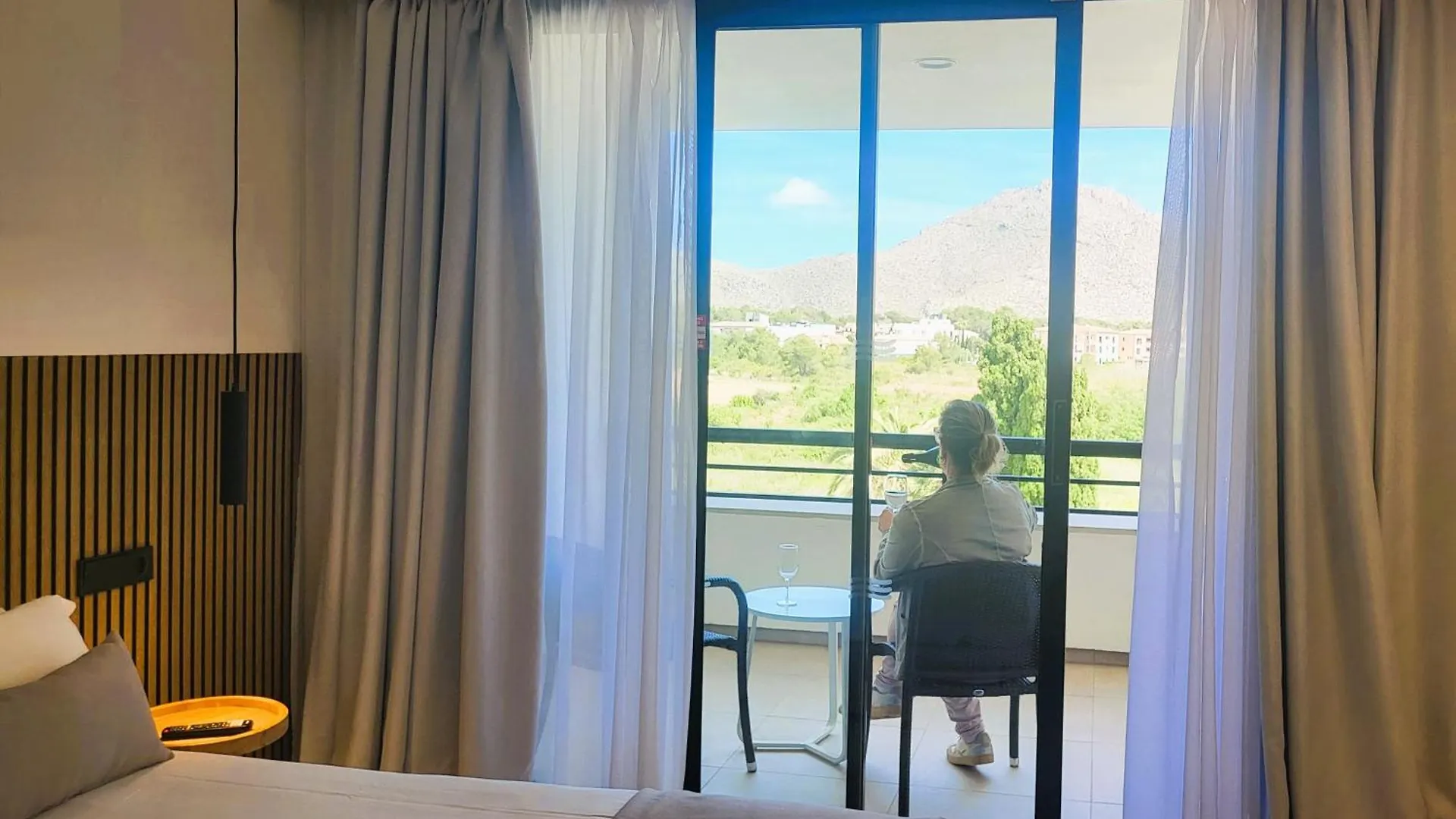 بورت دي بوينسا Hotel Bahia Pollensa